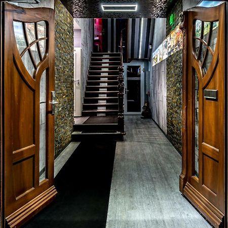 Sl'Otel - Das Stadthotel - Voll Klimatisiert Bernburg Dış mekan fotoğraf